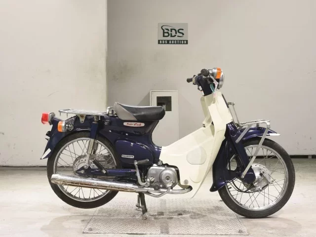 Honda C90
