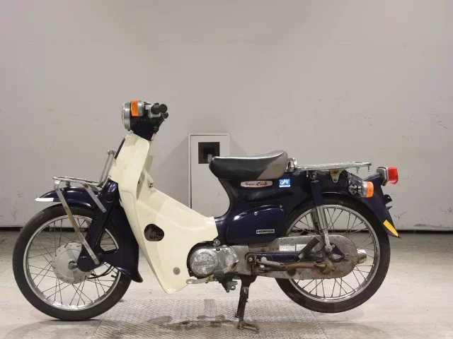Honda C90