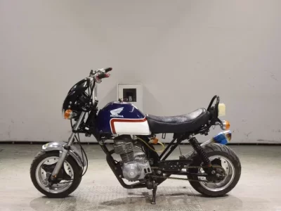 Honda NO TIIDA CCS