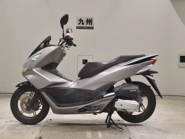 Honda PCX125-2