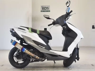Yamaha CYGNUS 125XSR-3