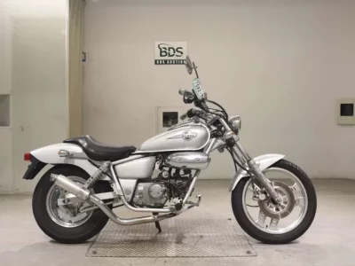 Honda MAGNA 50