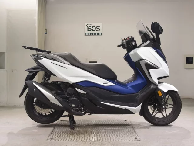 Honda FORZA -5