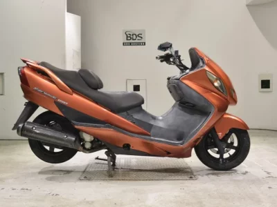 Suzuki SKYWAVE 250S-2