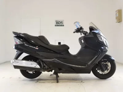 Suzuki SKYWAVE 400