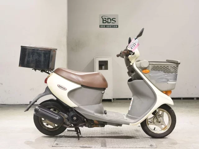 Suzuki LET S4