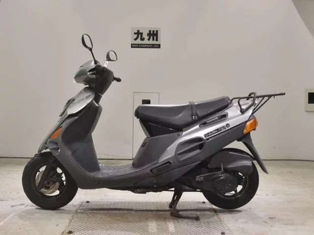 Suzuki VECSTAR 150