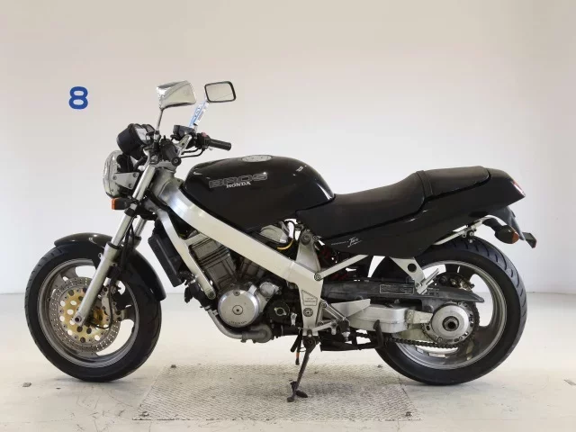 Honda BROS 650