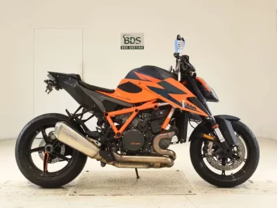 KTM KTM 1290 SUPER DUKE R