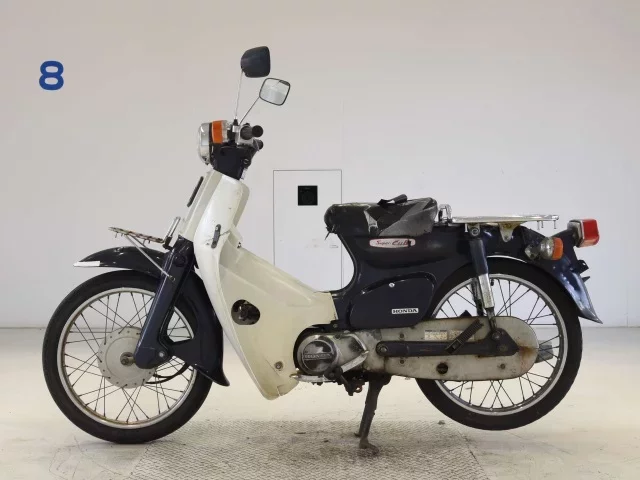 Honda C90