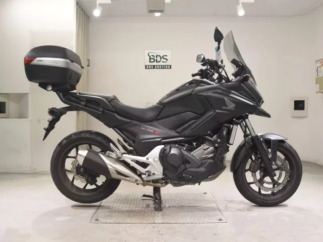 Honda NC750XD-2 лот № 5417 оценка 4  с аукциона в Японии