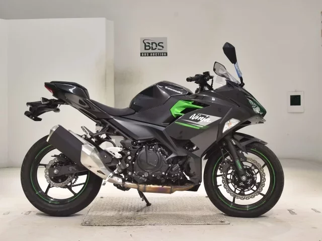 Kawasaki NINJA250-2