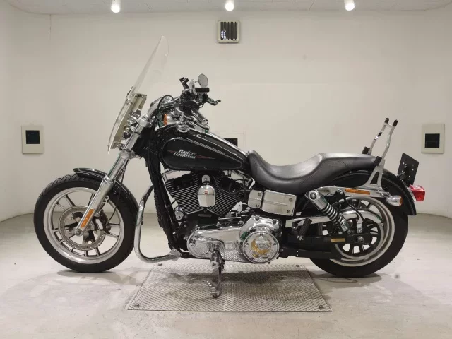 Harley-Davidson HARLEY FXDL1580