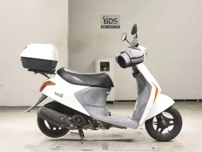 Suzuki LET S5
