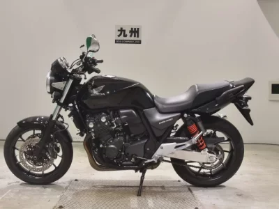 Honda CB400SFV-4ABS лот № 2624 оценка 5  с аукциона в Японии 2