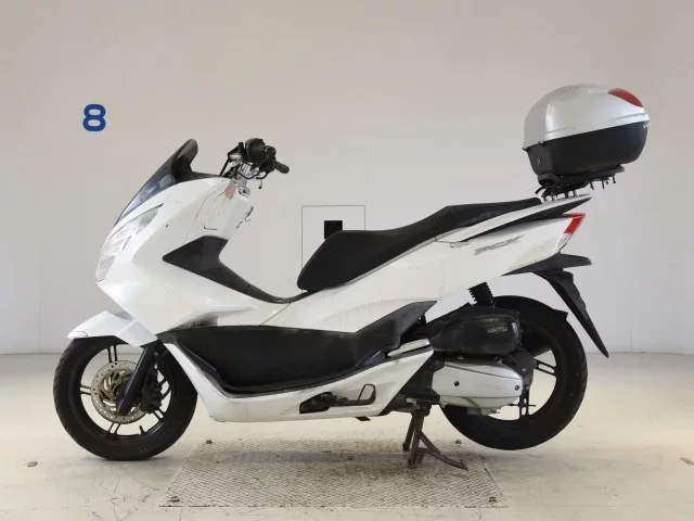 Honda PCX125-2