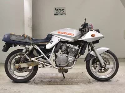 Suzuki GSX250S KATANA SHO LOUIS NOT EQUIPPED