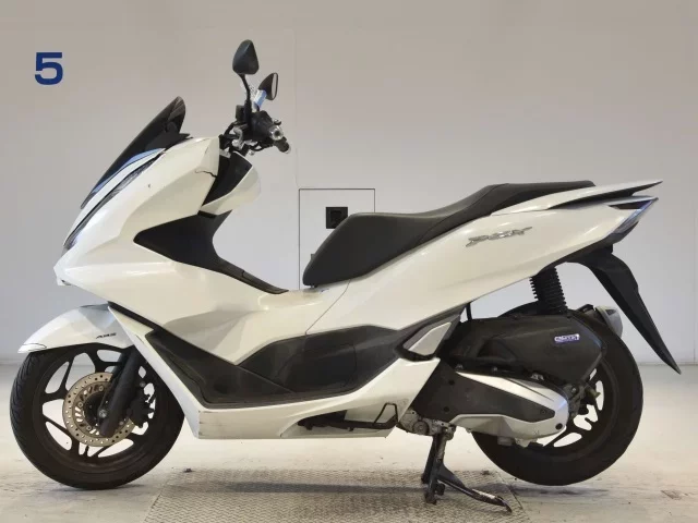 Honda PCX125-4