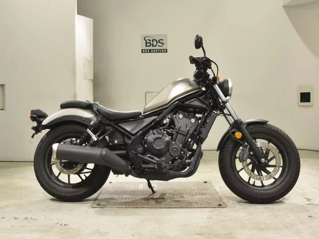 Honda REBEL 500 лот № 2699 оценка 5  с аукциона в Японии