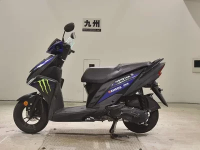 Yamaha CYGNUS RAYZR