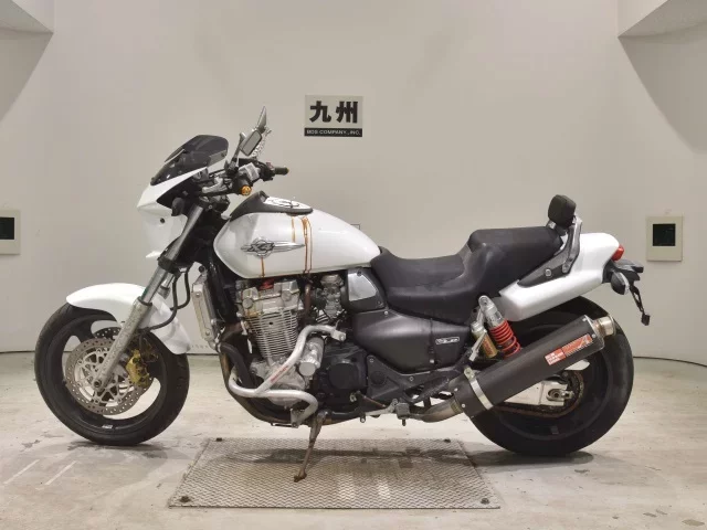 Honda X4