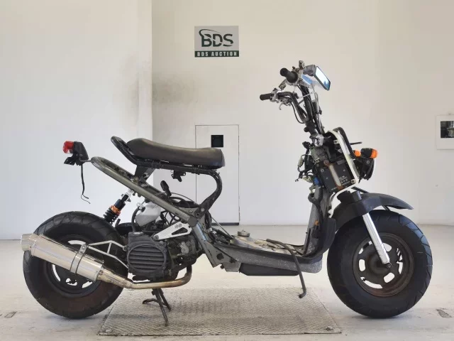 Honda ZUMAR