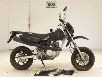 Honda XR50 MOTARD