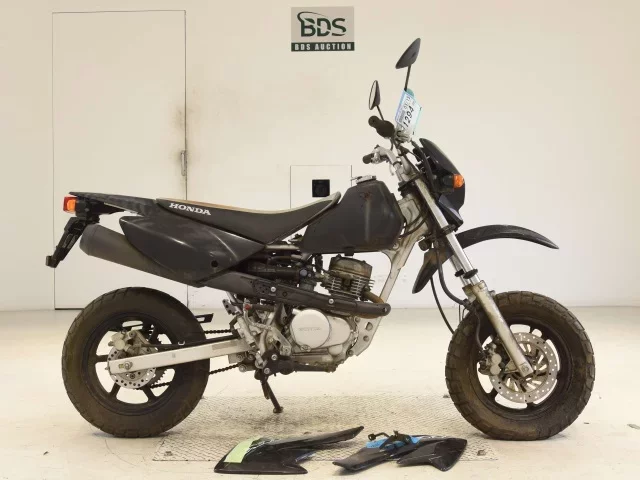 Honda XR50 MOTARD