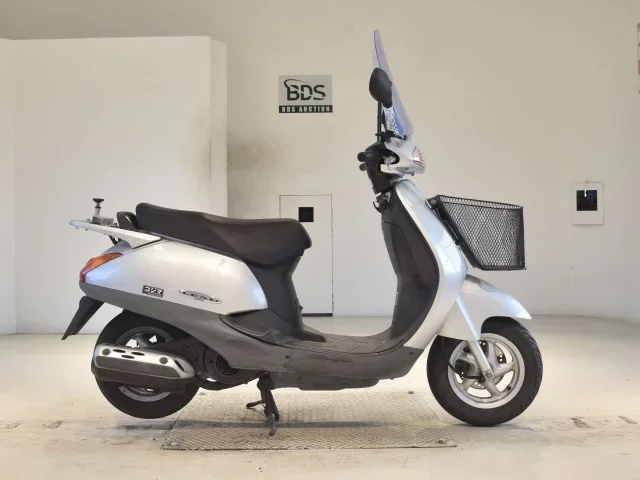 Honda LEAD 100