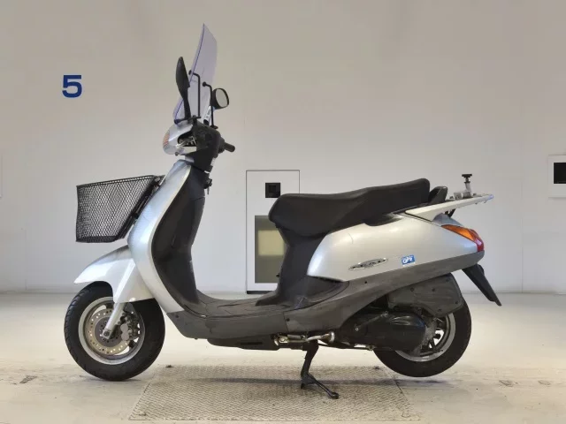 Honda LEAD 100