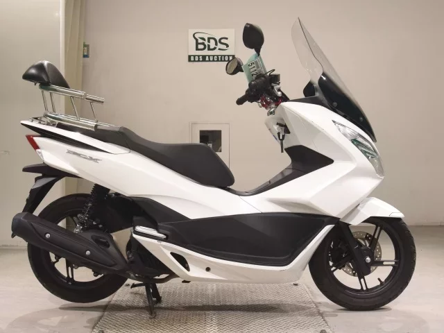 Honda PCX125-2