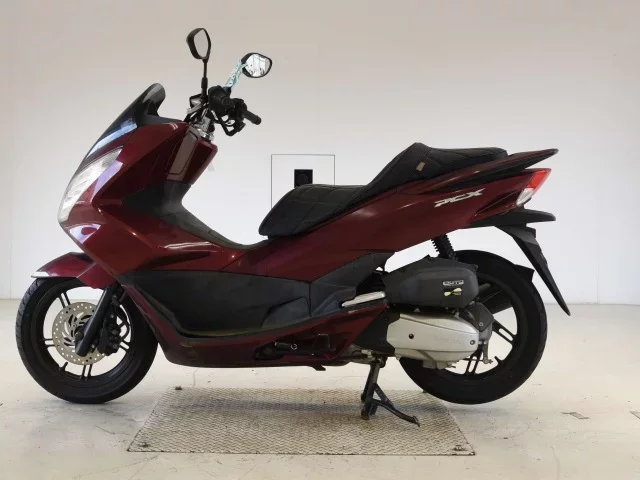 Honda PCX125-2