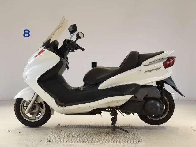Yamaha MAJESTY 250-2