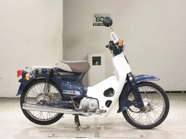Honda C50