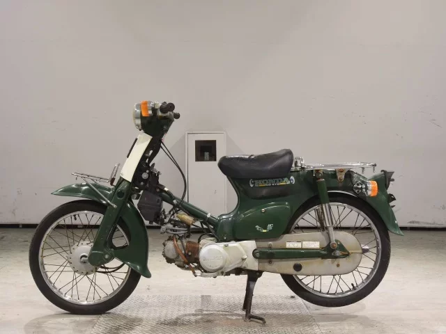 Honda C50