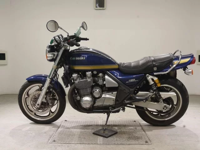 Kawasaki ZEPHYR1100