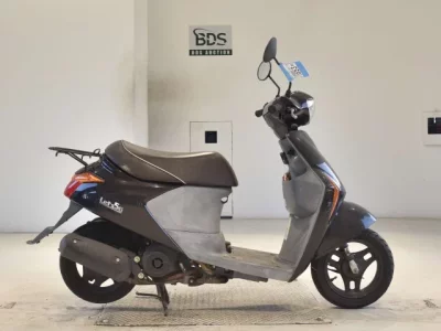 Suzuki LET S5
