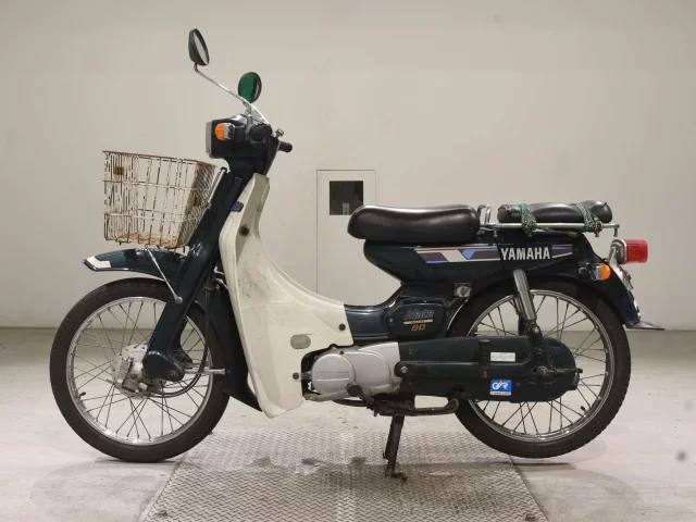 Yamaha MATE80