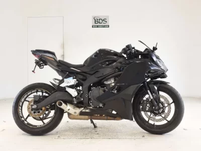 Kawasaki ZX-25R