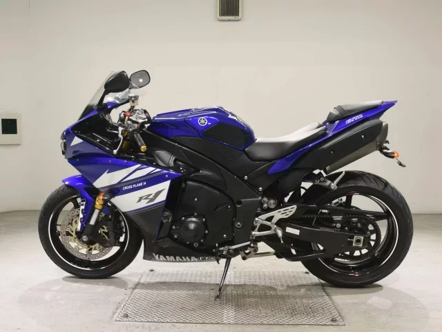 Yamaha YZF-R1
