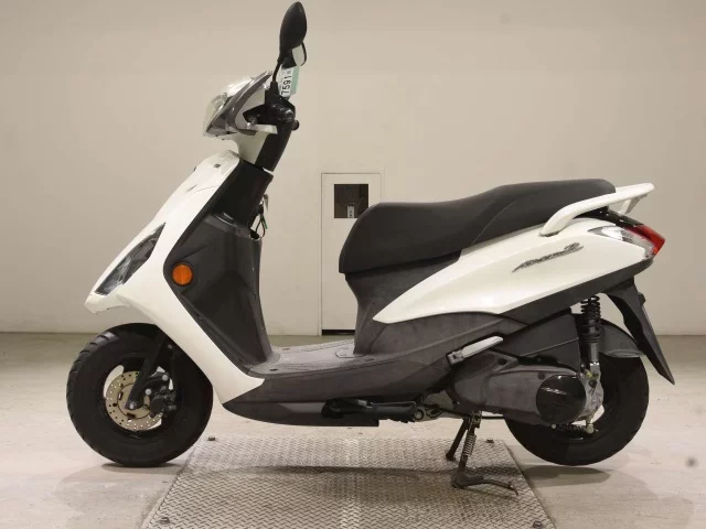 Yamaha AXIS125Z