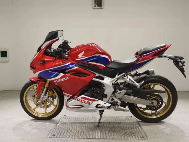 Honda CBR250RR-2A