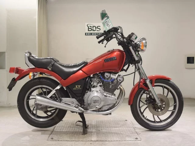 Yamaha XS400