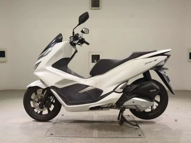 Honda PCX125-3