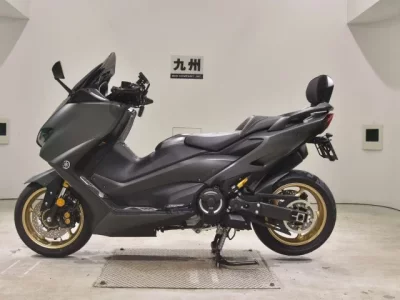 Yamaha T-MAX560T лот № 2649 оценка 5  с аукциона в Японии 2