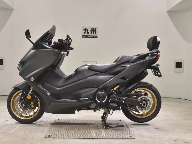 Yamaha T-MAX560T