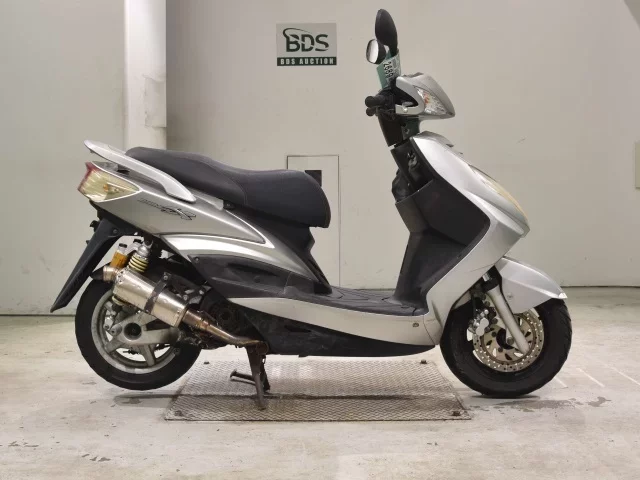 Yamaha CYGNUS125X