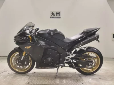 Yamaha YZF-R1  с аукциона в Японии