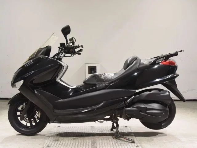 Yamaha MAJESTY 250-4