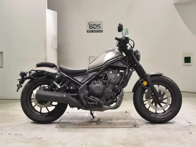 Honda REBEL 500 лот № 2652 оценка 5  с аукциона в Японии